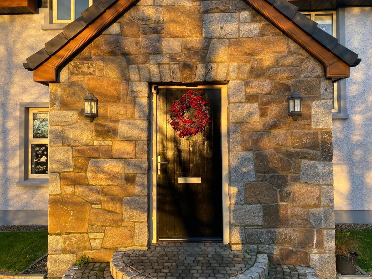 Rostrevor Valley House -Mountainside Hot Tub View ニューリー エクステリア 写真